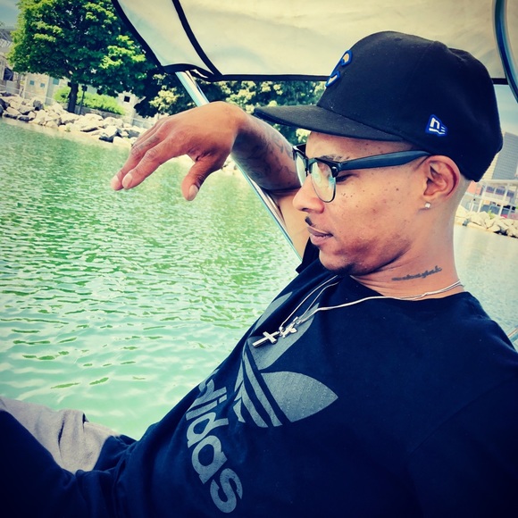 Meet your Posher, Anthony - Picture 12 of 13